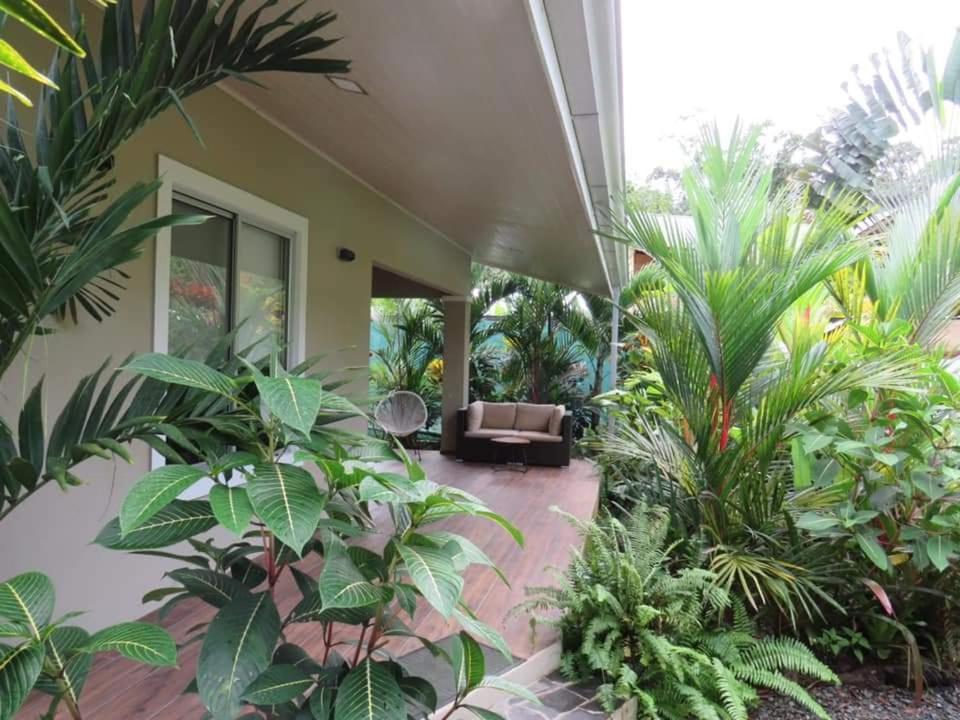 Alloro Jungle Villas Puerto Viejo de Talamanca Exterior photo